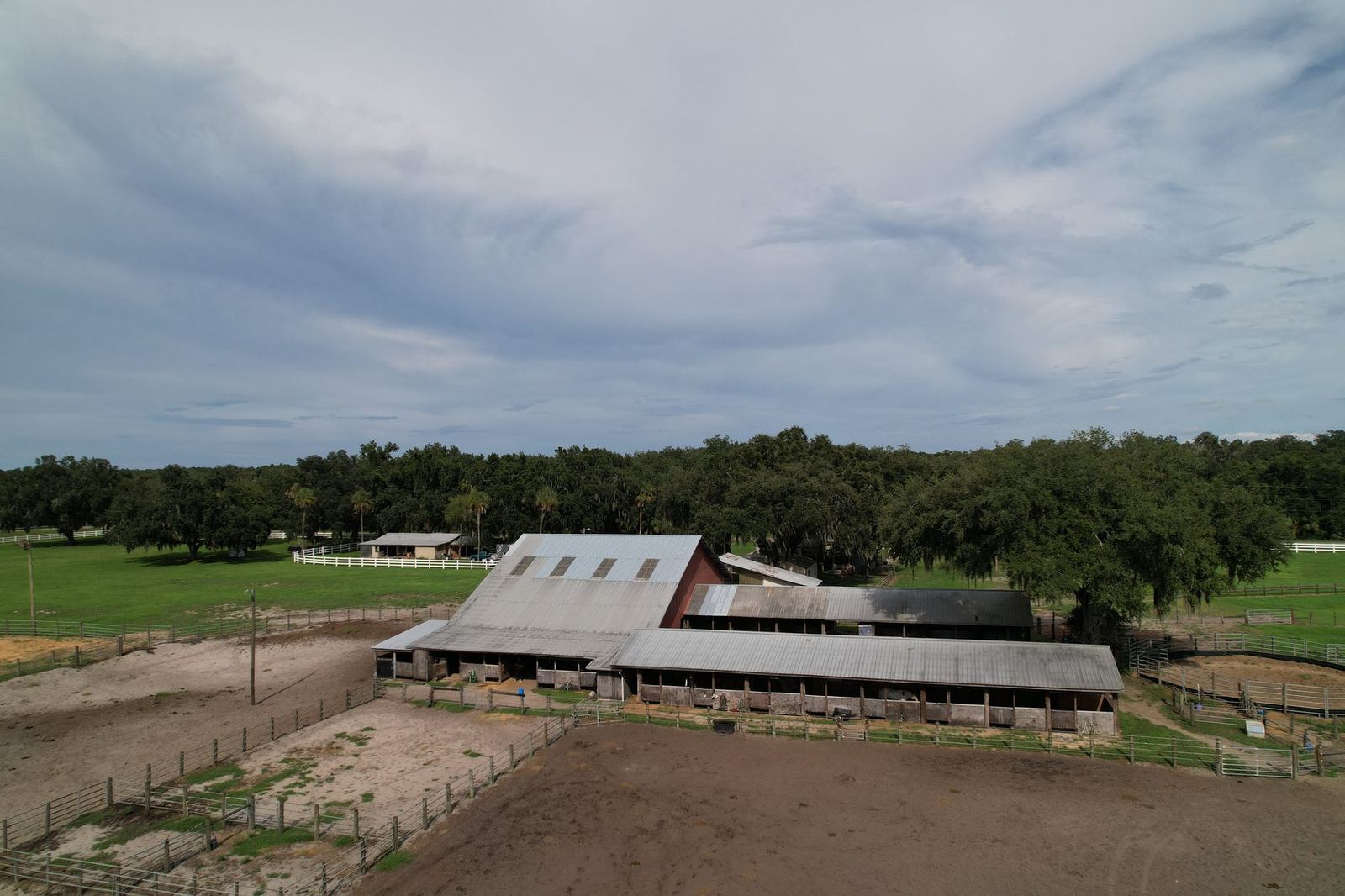 Aerial view of the barn and surrounding grounds at Timberlane Stables
